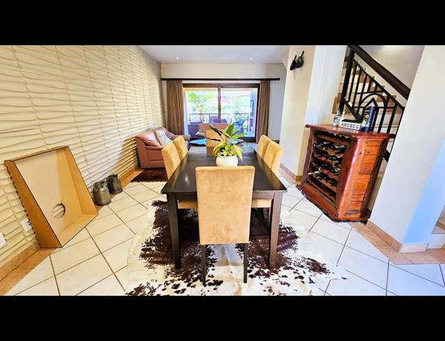 4 BEDROOM TOWNHOUSE FOR SALE IN OLYMPUS AH